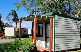 1-room backpacker bungalow